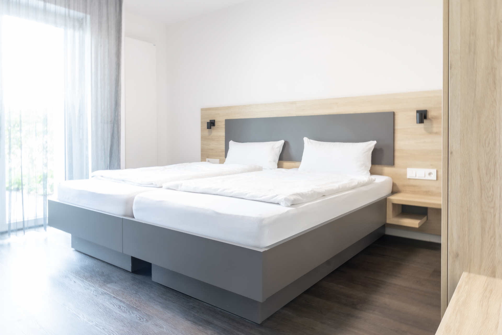 Schlafbereich Apartment Nr. 5, Boardinghouse Karlsdorf-Neuthard